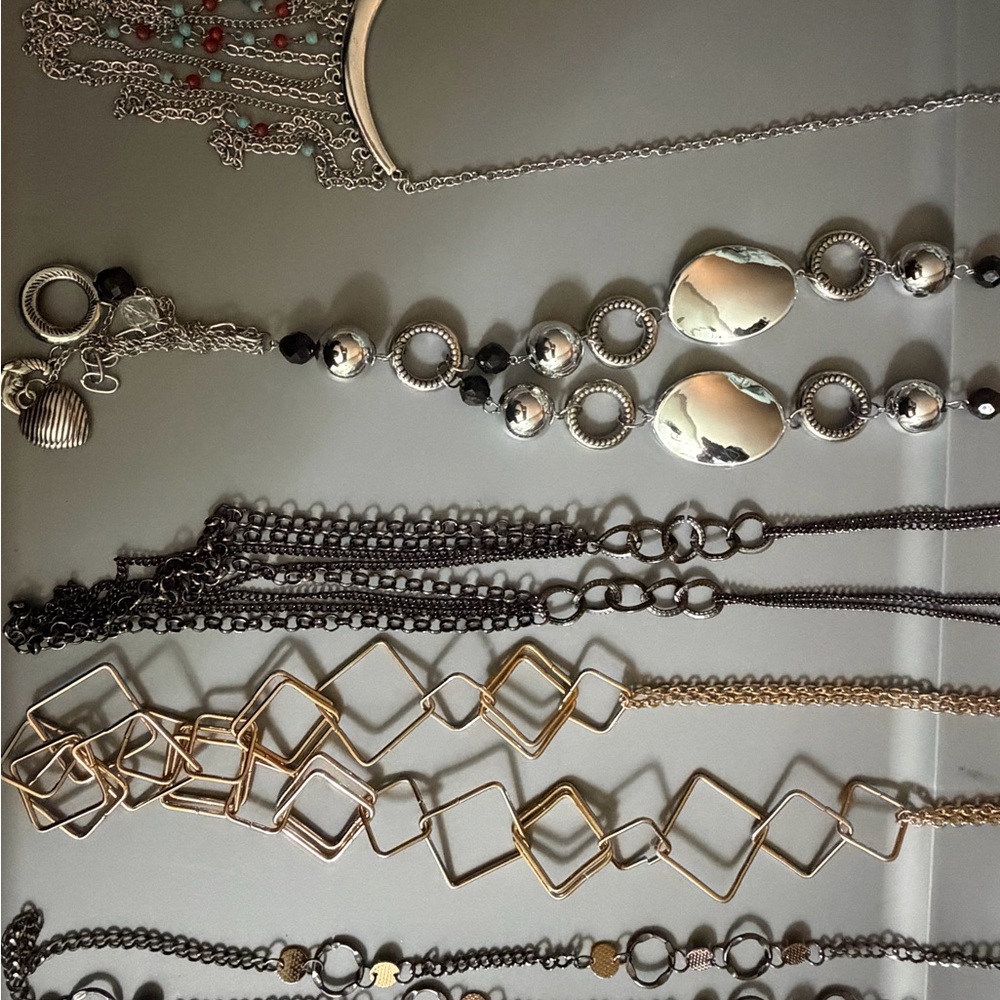 Paparazzi Mixed Metal 5 Ling Necklace Collection. NWT